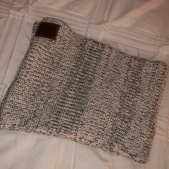 LOVE YOUR MELON INFINITY SCARF - Picture 2 of 2